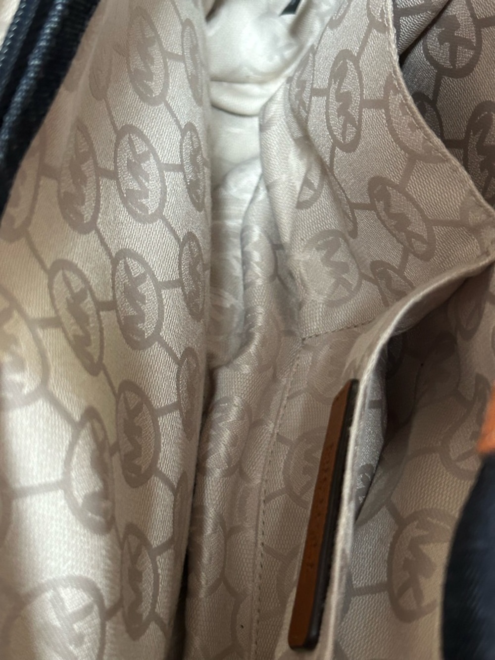 MICHAEL Michael Kors Navy Denim and Brown Leather Tote Approx. 15 x 11 x 4 - Picture 15 of 17
